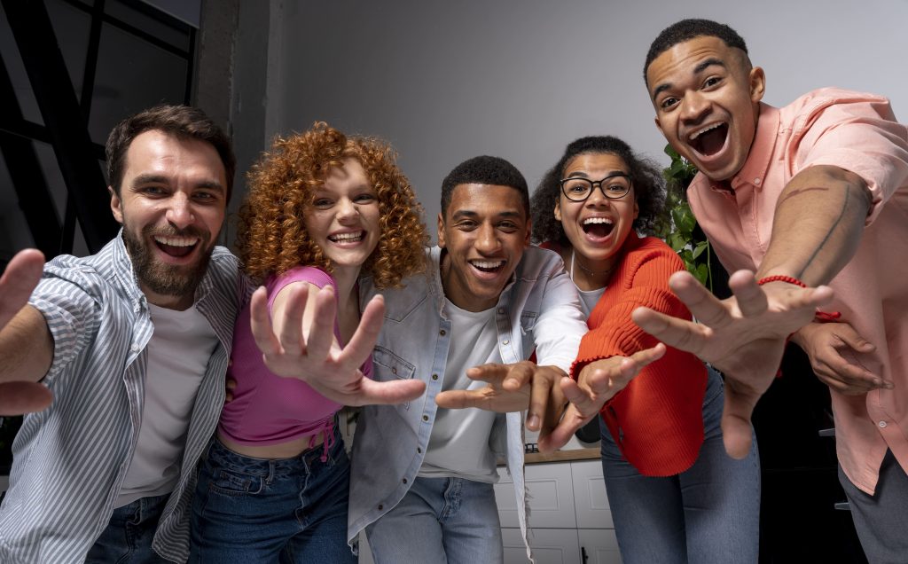 friends-having-crowded-party-home (1)